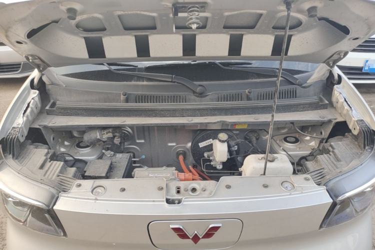 Used Wuling Zhiguang New Energy 2025 Model 305km Ambitious Edition Engine Bay