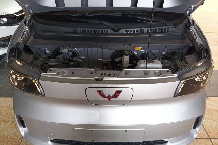 Used Wuling Zhiguang New Energy 2025 Comfort Model Engine Bay