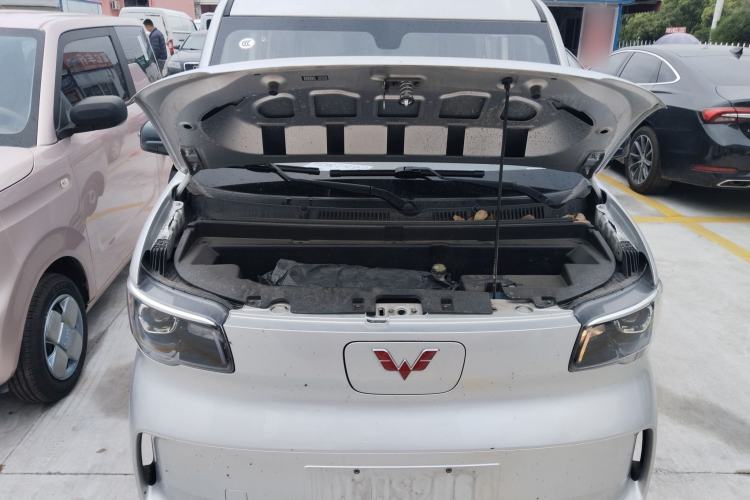 Used Wuling Zhiguang New Energy 2025 Model 305km Ambitious Edition Engine Bay
