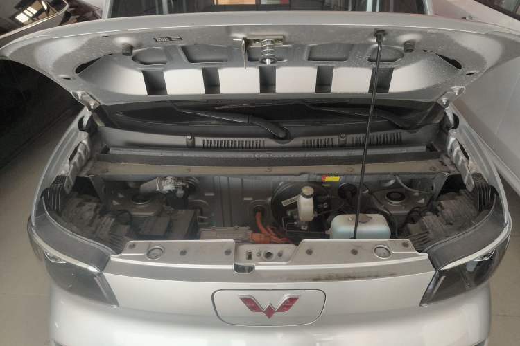 Used Wuling Zhiguang New Energy 2025 Comfort Model Engine Bay