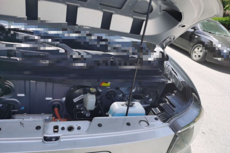 Used Wuling Zhiguang New Energy 2025 Standard Model Engine Bay Left