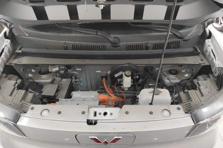 Used Wuling Zhiguang New Energy 2025 Comfort Model Engine Bay