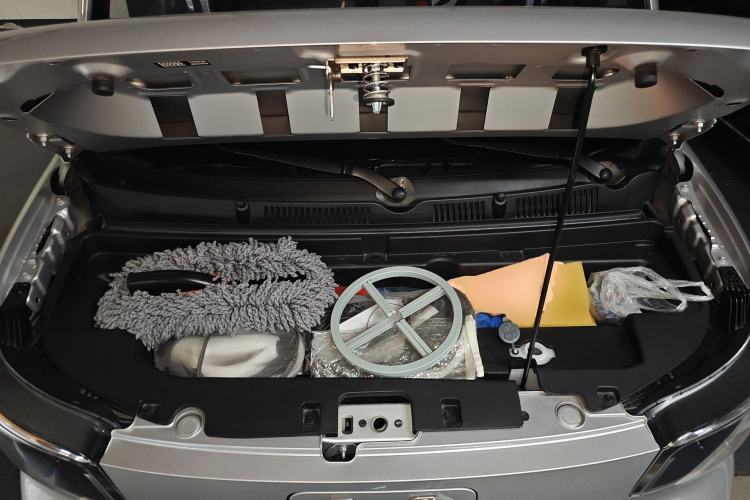 Used Wuling Zhiguang New Energy 2025 Comfort Model Engine Bay