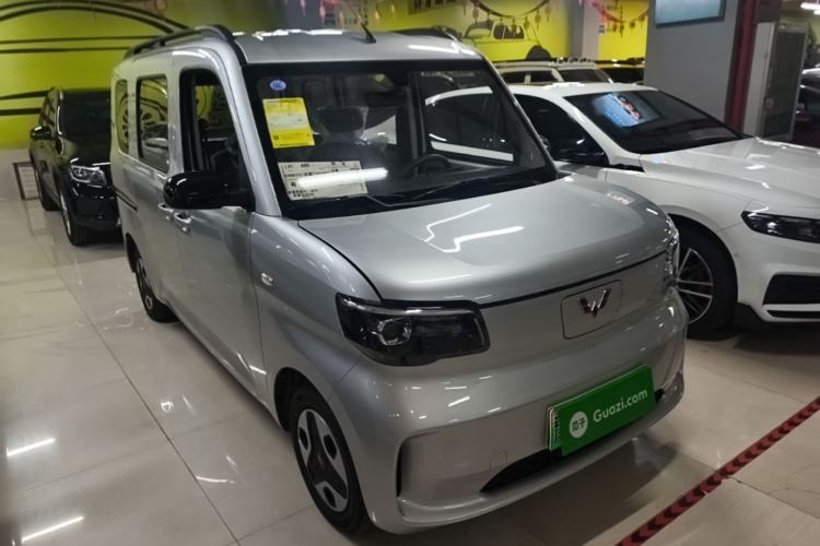 Used Wuling Zhiguang New Energy 2025 Model 305km Ambitious Edition Exterior 1