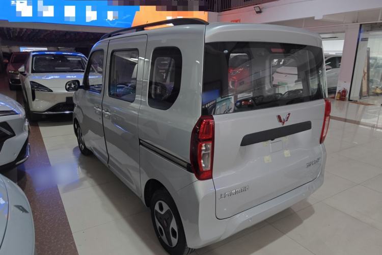 Used Wuling Zhiguang New Energy 2025 Model 305km Ambitious Edition Exterior 2