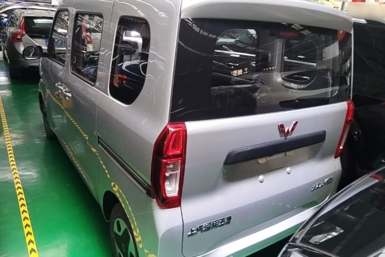 Used Wuling Zhiguang New Energy 2025 Model 305km Ambitious Edition Exterior 2
