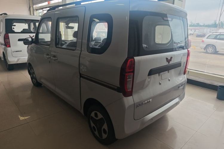 Used Wuling Zhiguang New Energy 2025 Comfort Model Exterior 2