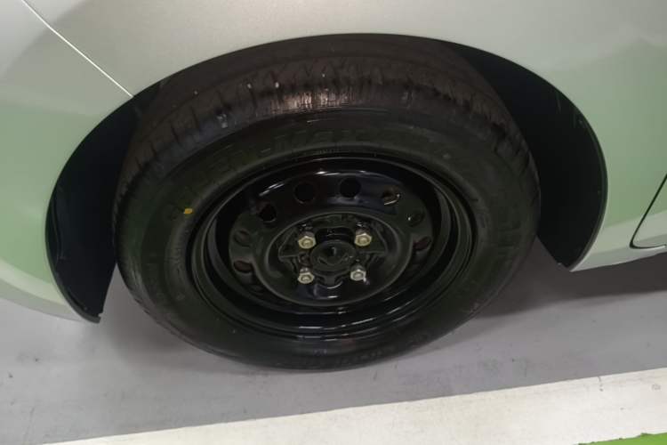 Used Wuling Zhiguang New Energy 2025 Standard Model Exterior 4