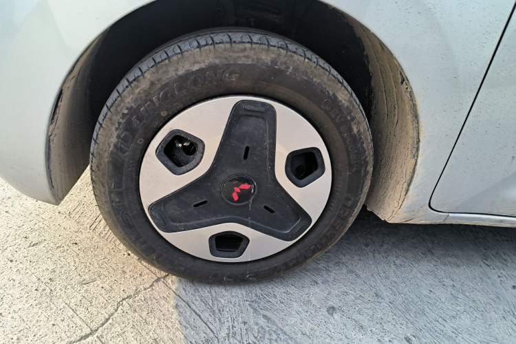Used Wuling Zhiguang New Energy 2025 Comfort Model Exterior 4