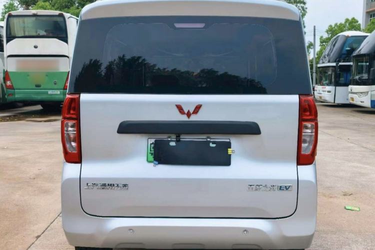 Used Wuling Zhiguang New Energy 2025 Comfort Model Exterior 4