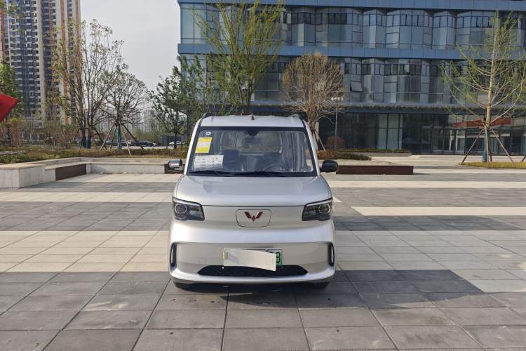 Used Wuling Zhiguang New Energy 2025 Comfort Model Exterior 4