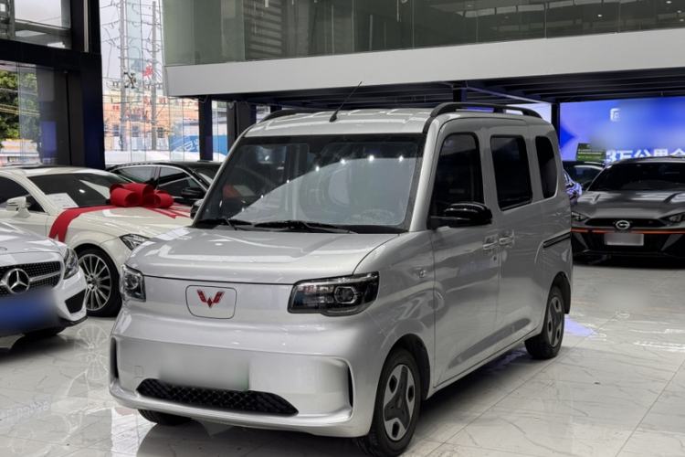 Used Wuling Zhiguang New Energy 2025 Comfort Model Exterior 5