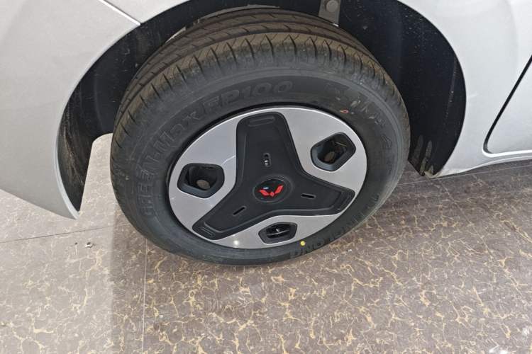 Used Wuling Zhiguang New Energy 2025 Comfort Model Exterior 5