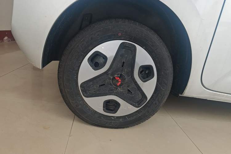 Used Wuling Zhiguang New Energy 2025 Comfort Model Exterior 5