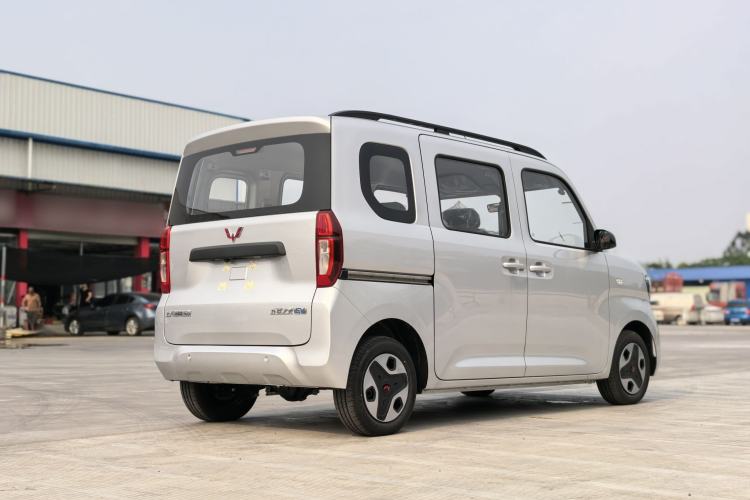 Used Wuling Zhiguang New Energy 2025 Model 305km Ambitious Edition Exterior 7
