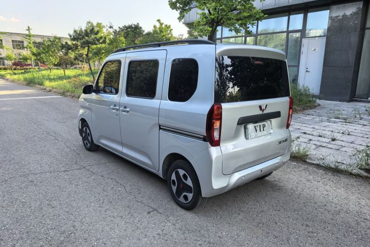 Used Wuling Zhiguang New Energy 2025 Model 305km Ambitious Edition Exterior 8