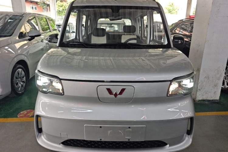 Used Wuling Zhiguang New Energy 2025 Model 305km Ambitious Edition Front