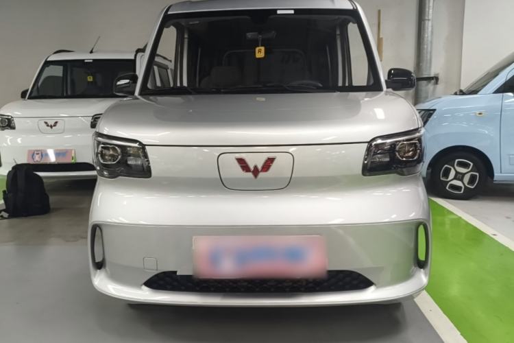 Used Wuling Zhiguang New Energy 2025 Standard Model Front