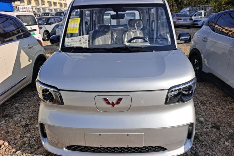 Used Wuling Zhiguang New Energy 2025 Model 305km Ambitious Edition Front