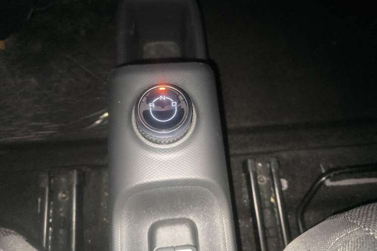 Used Wuling Zhiguang New Energy 2025 Comfort Model Gear Lever