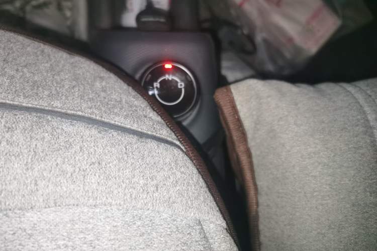 Used Wuling Zhiguang New Energy 2025 Model 305km Ambitious Edition Gear Lever