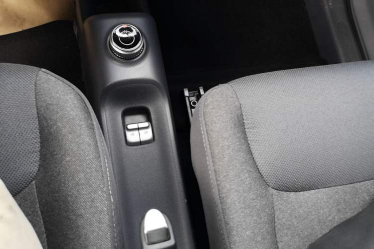 Used Wuling Zhiguang New Energy 2025 Comfort Model Gear Lever