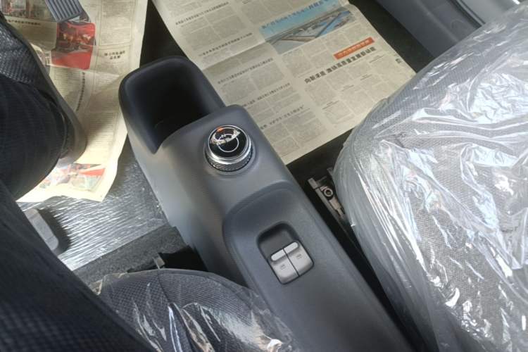 Used Wuling Zhiguang New Energy 2025 Comfort Model Gear Lever