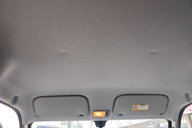 Used Wuling Zhiguang New Energy 2025 Model 305km Ambitious Edition Headliner
