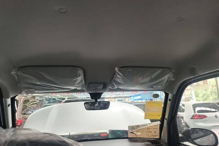 Used Wuling Zhiguang New Energy 2025 Model 305km Ambitious Edition Headliner