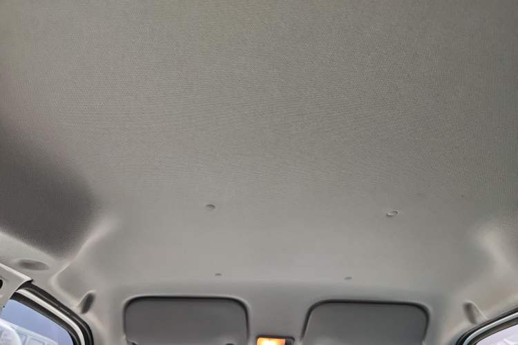 Used Wuling Zhiguang New Energy 2025 Comfort Model Headliner