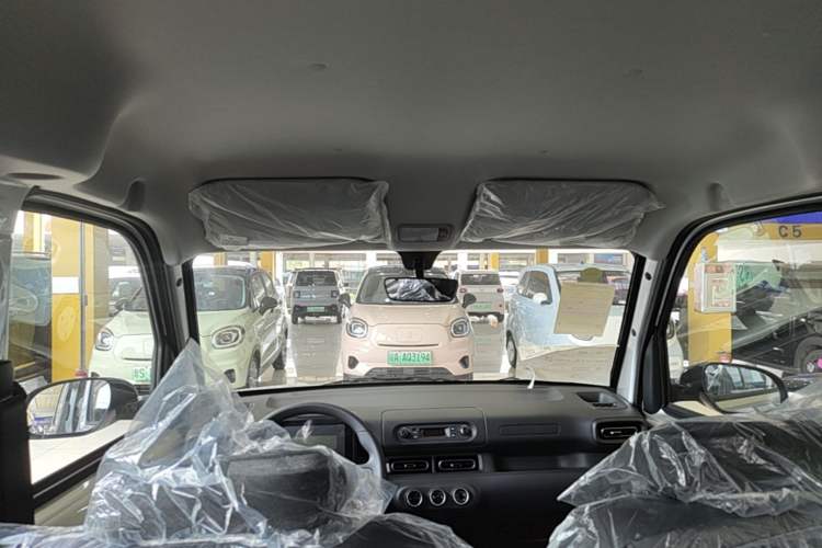 Used Wuling Zhiguang New Energy 2025 Standard Model Headliner