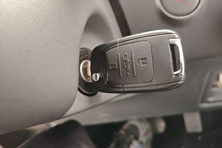 Used Wuling Zhiguang New Energy 2025 Model 305km Ambitious Edition Interior 1