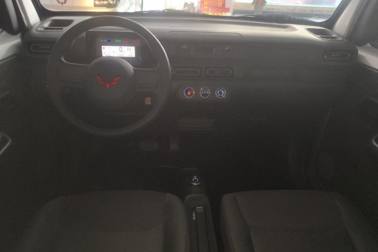Used Wuling Zhiguang New Energy 2025 Comfort Model Interior 2