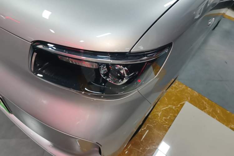 Used Wuling Zhiguang New Energy 2025 Comfort Model Left Front Headlight