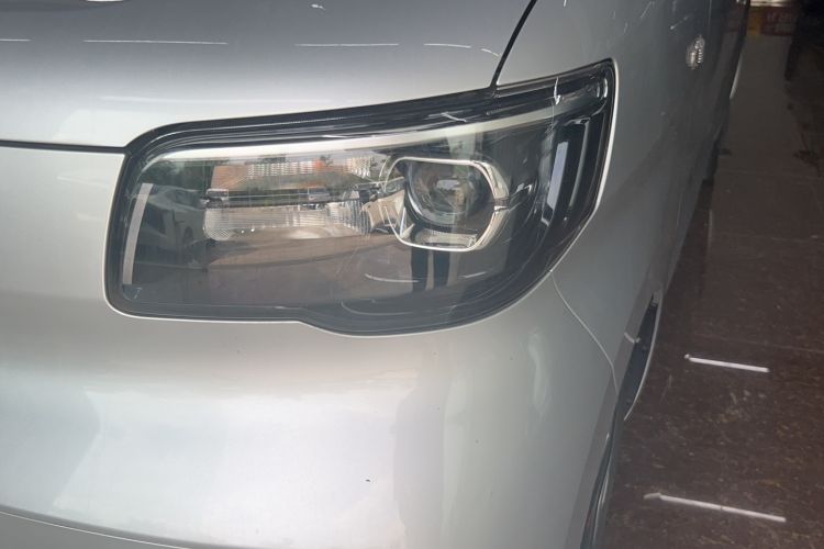 Used Wuling Zhiguang New Energy 2025 Comfort Model Left Front Headlight