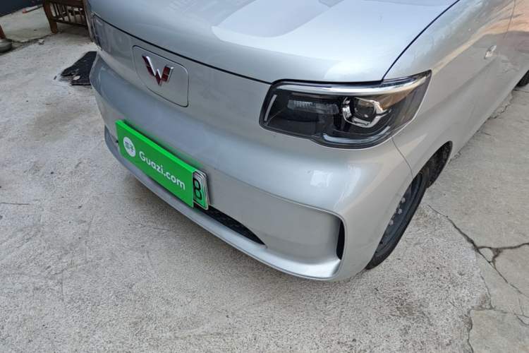 Used Wuling Zhiguang New Energy 2025 Standard Model Left Front Headlight