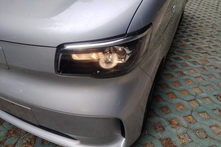 Used Wuling Zhiguang New Energy 2025 Comfort Model Left Front Headlight