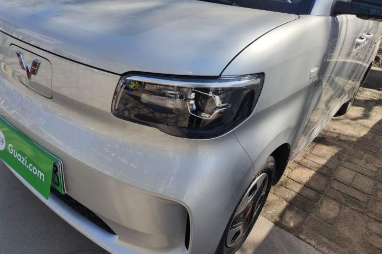 Used Wuling Zhiguang New Energy 2025 Comfort Model Left Front Headlight