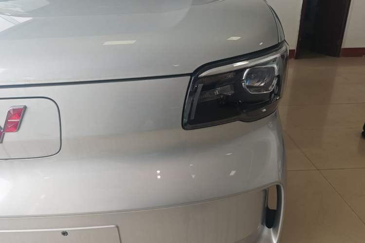 Used Wuling Zhiguang New Energy 2025 Comfort Model Left Front Headlight