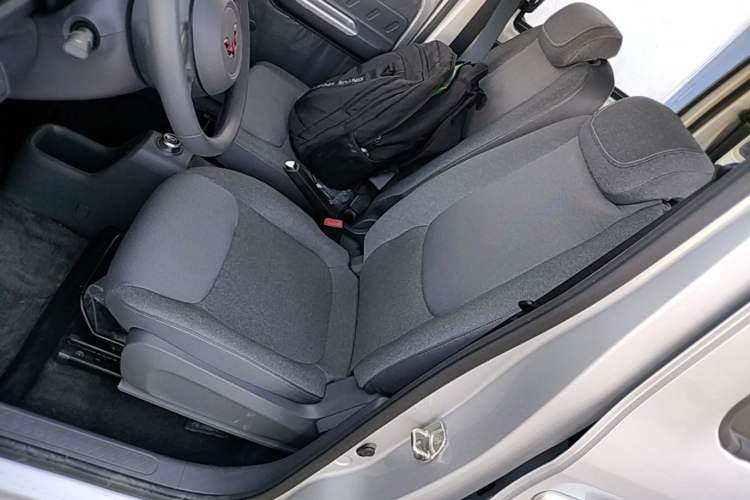 Used Wuling Zhiguang New Energy 2025 Comfort Model Left Front Seat