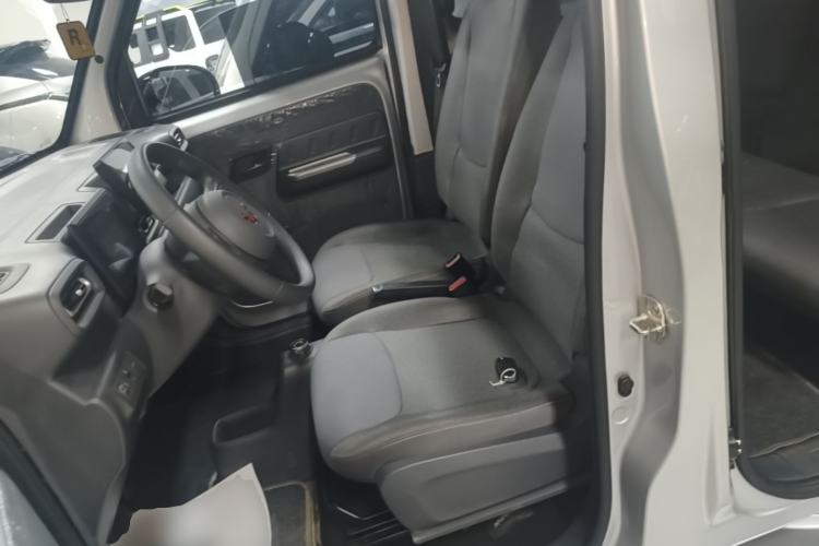 Used Wuling Zhiguang New Energy 2025 Standard Model Left Front Seat