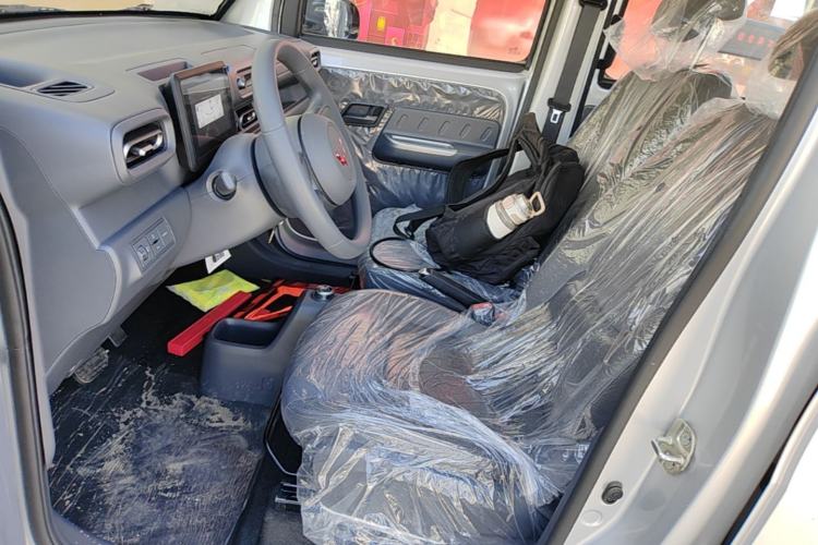 Used Wuling Zhiguang New Energy 2025 Comfort Model Left Front Seat