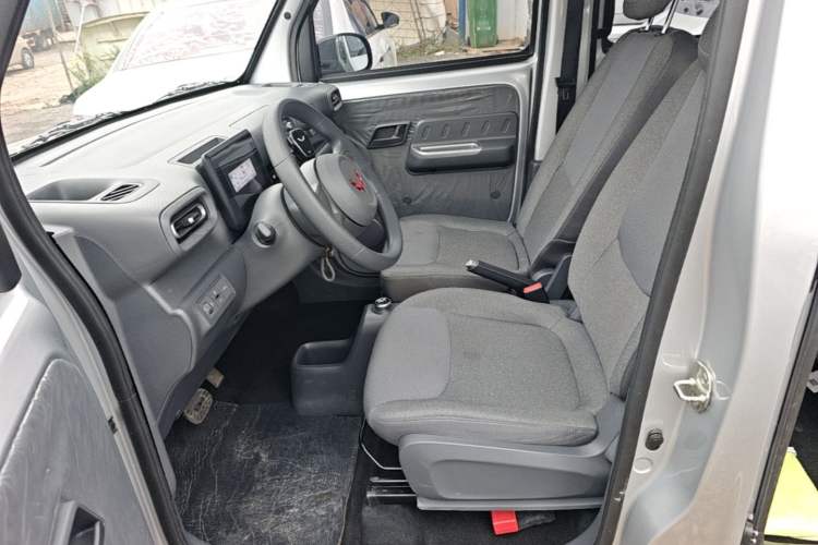 Used Wuling Zhiguang New Energy 2025 Comfort Model Left Front Seat