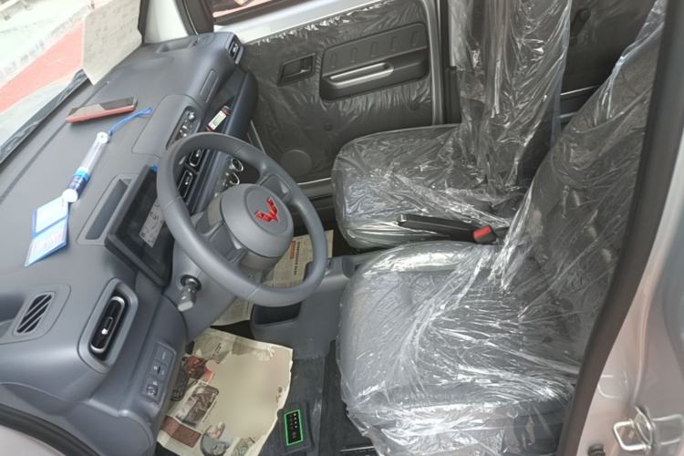 Used Wuling Zhiguang New Energy 2025 Comfort Model Left Front Seat