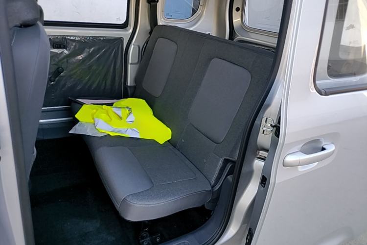 Used Wuling Zhiguang New Energy 2025 Comfort Model Left Rear Seat