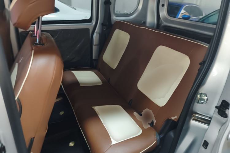 Used Wuling Zhiguang New Energy 2025 Comfort Model Left Rear Seat