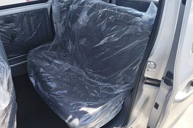 Used Wuling Zhiguang New Energy 2025 Comfort Model Left Rear Seat