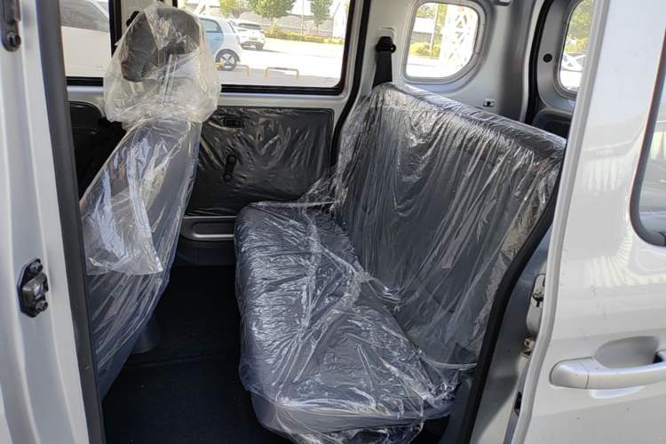 Used Wuling Zhiguang New Energy 2025 Comfort Model Left Rear Seat
