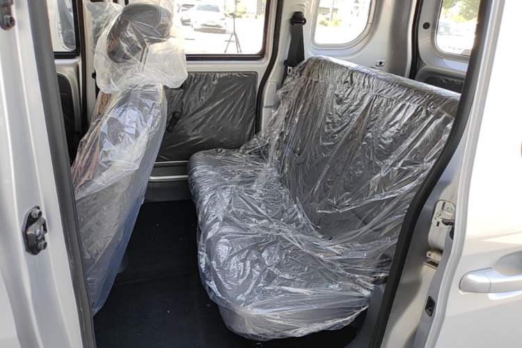 Used Wuling Zhiguang New Energy 2025 Comfort Model Left Rear Seat