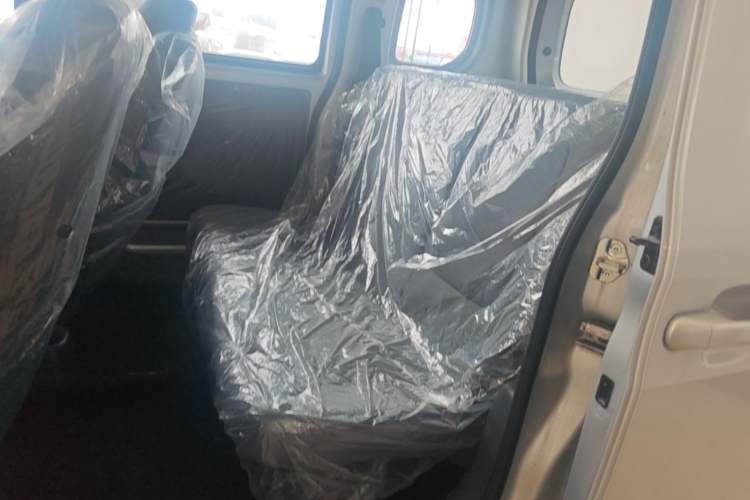Used Wuling Zhiguang New Energy 2025 Comfort Model Left Rear Seat
